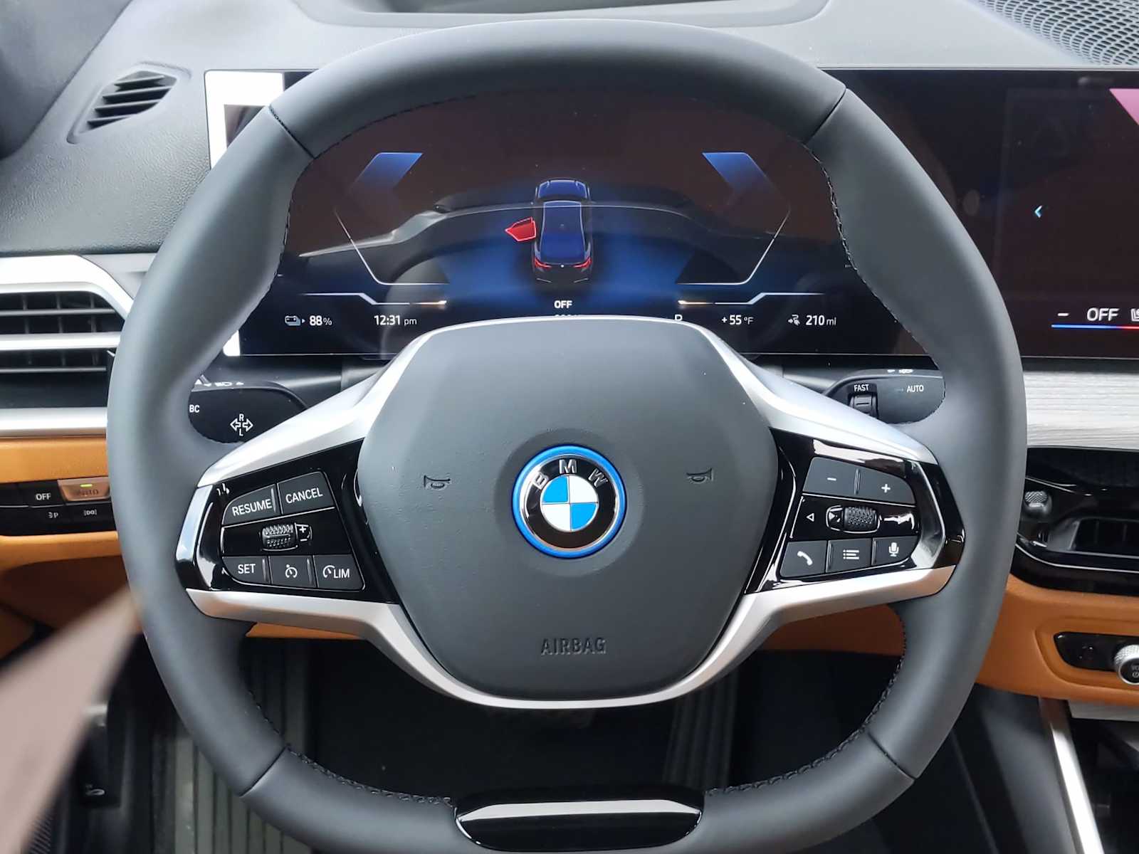 Thumbnail: 2025 BMW i4 - 24