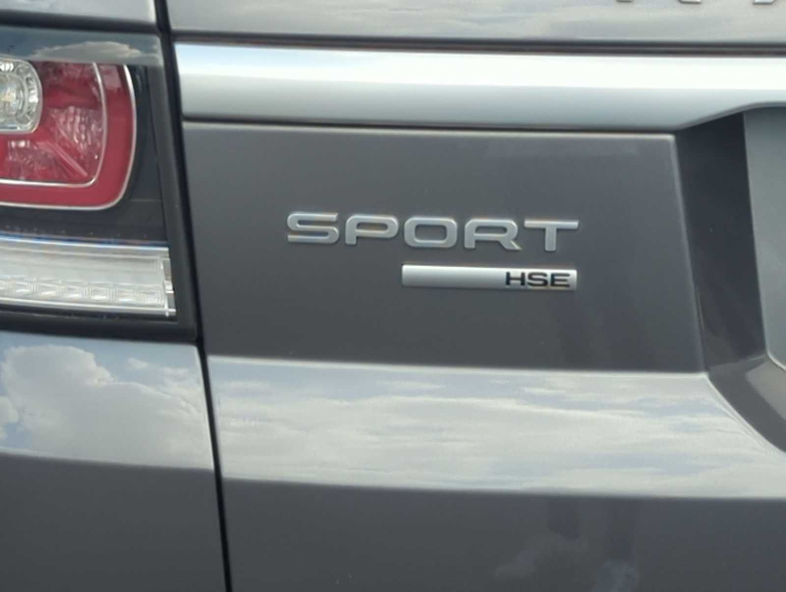 Thumbnail: 2017 Land Rover Range Rover Sport - 13