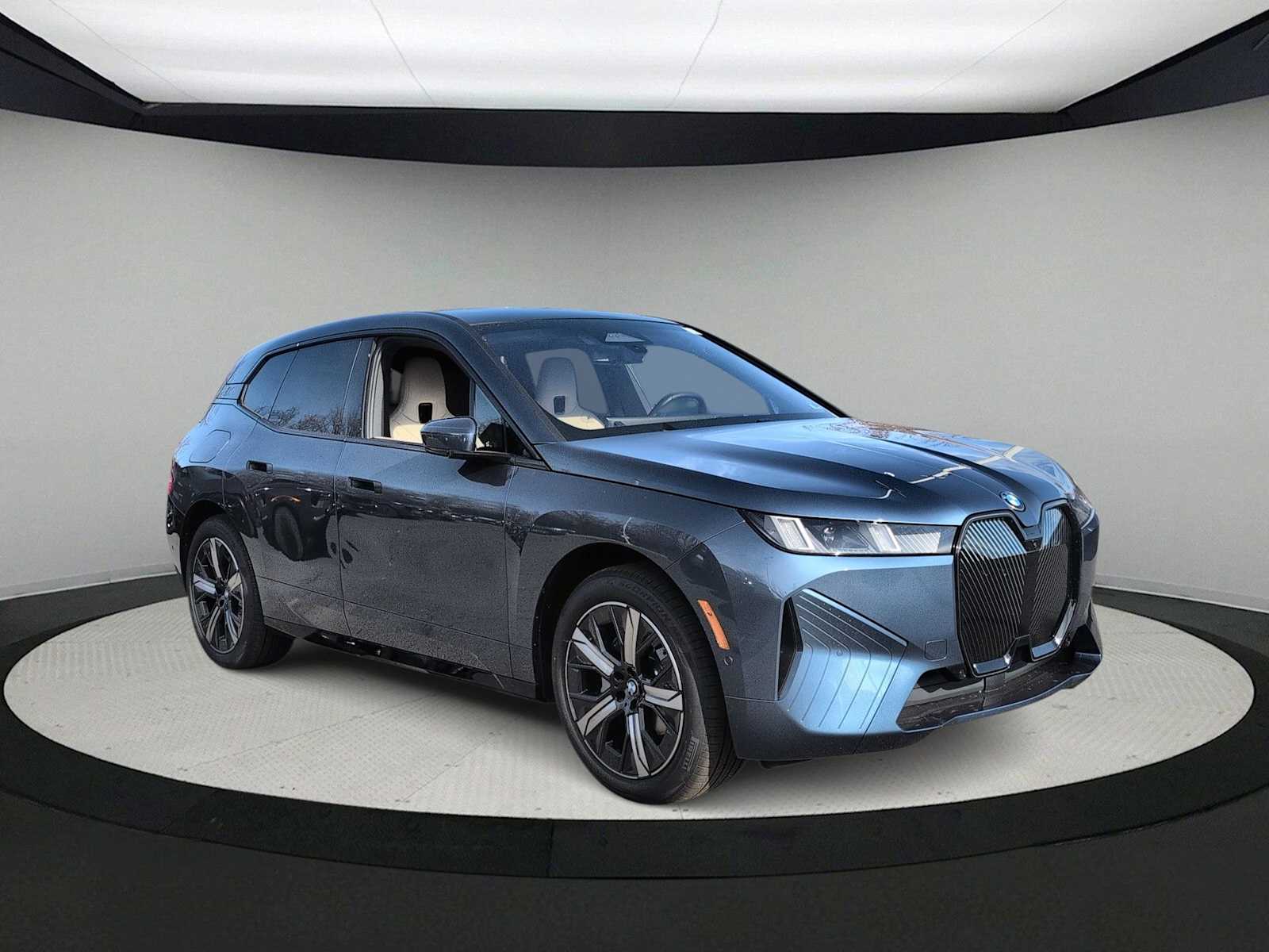 Thumbnail: 2026 BMW iX - 2