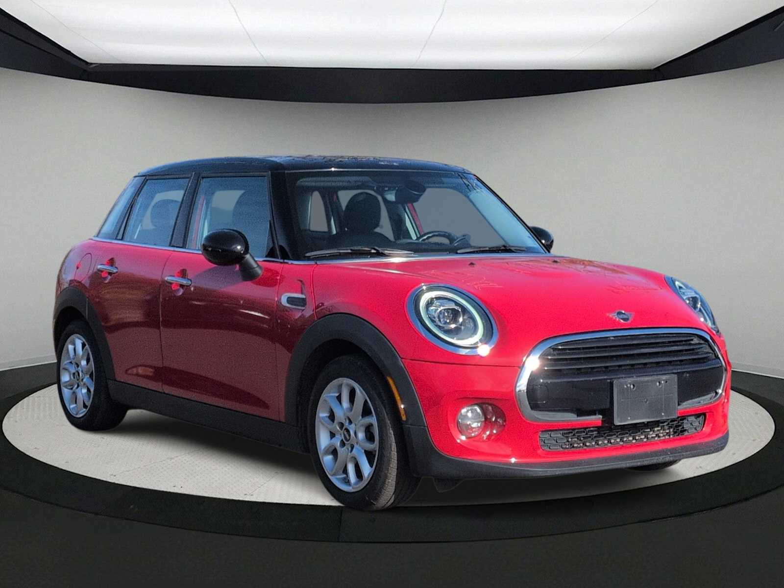 Thumbnail: 2019 MINI Cooper Hardtop - 2