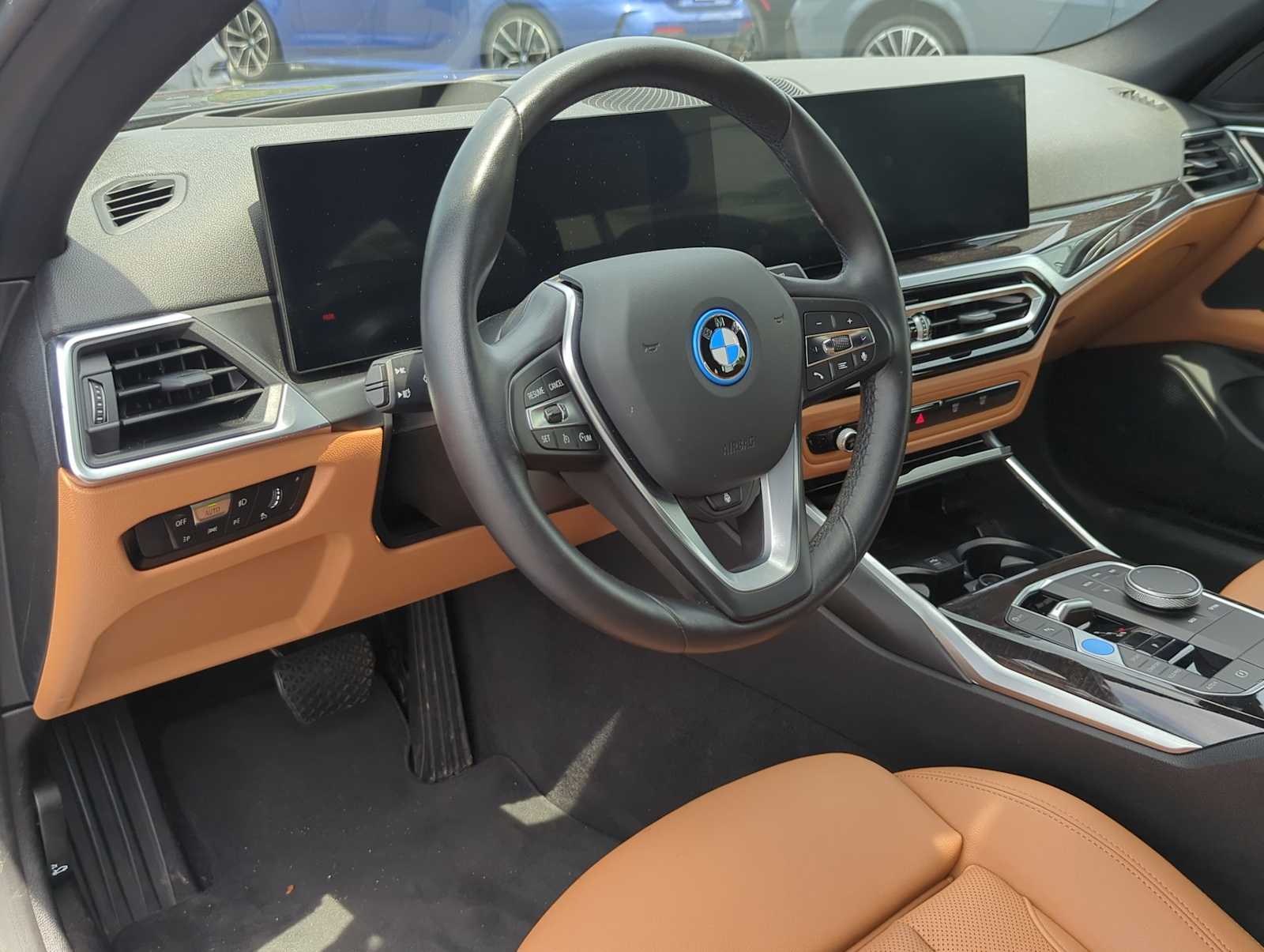 Thumbnail: 2024 BMW i4 - 15