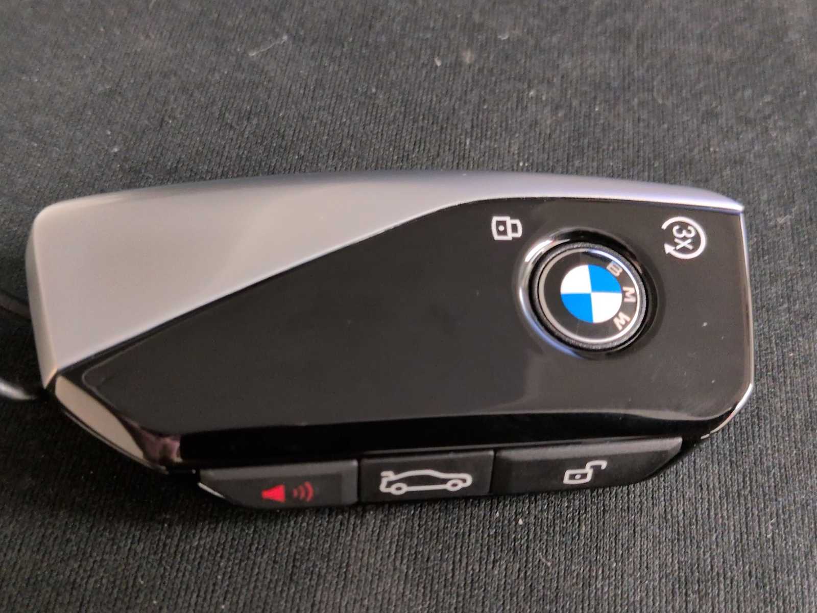 Thumbnail: 2026 BMW X7 - 39