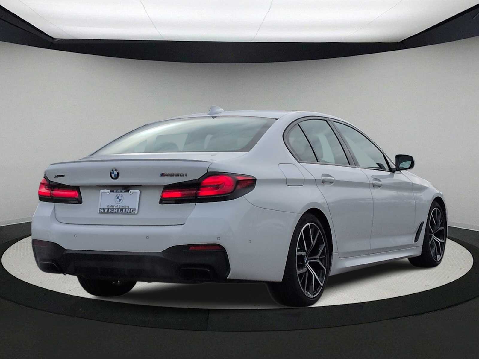 Thumbnail: 2021 BMW 5 Series - 8