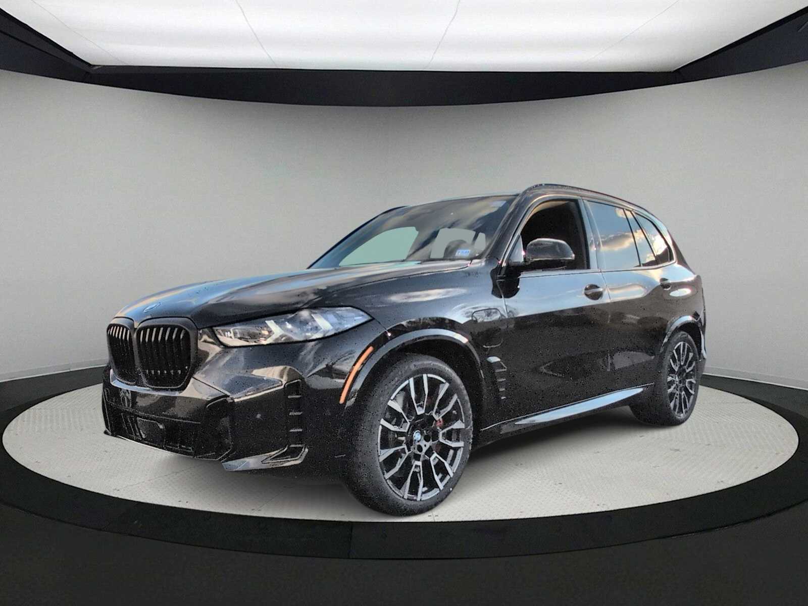 Thumbnail: 2026 BMW X5 - 3