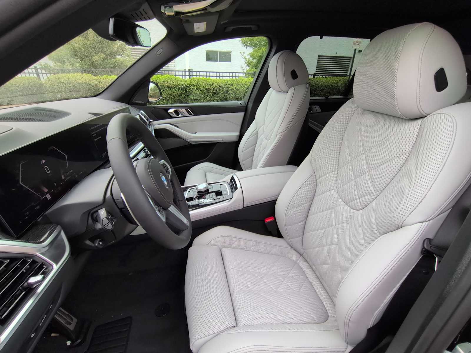 Thumbnail: 2026 BMW X5 - 17