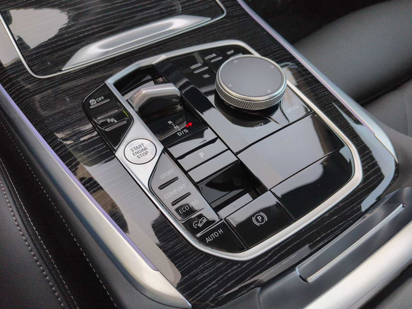 Thumbnail: 2026 BMW X5 - 33