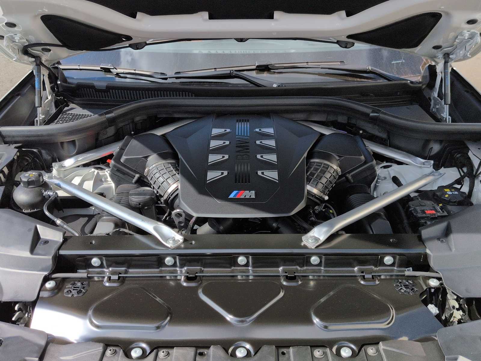 Thumbnail: 2026 BMW X5 - 15