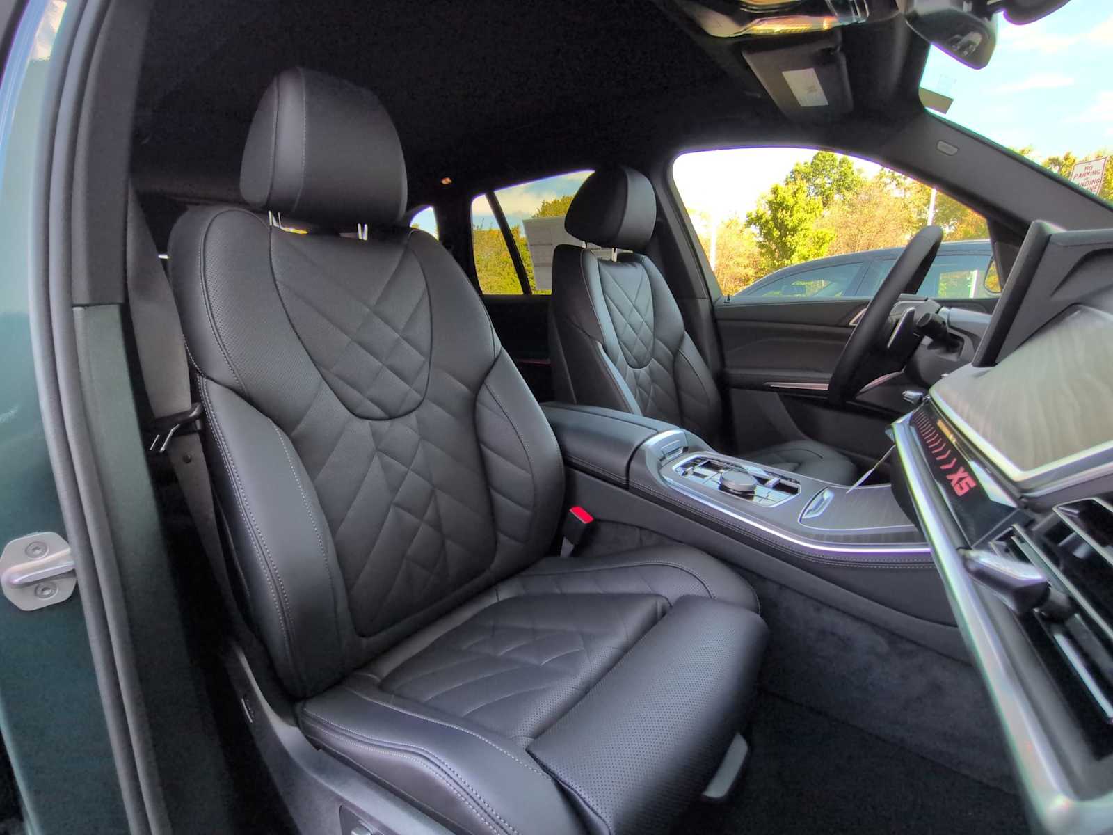 Thumbnail: 2026 BMW X5 - 24