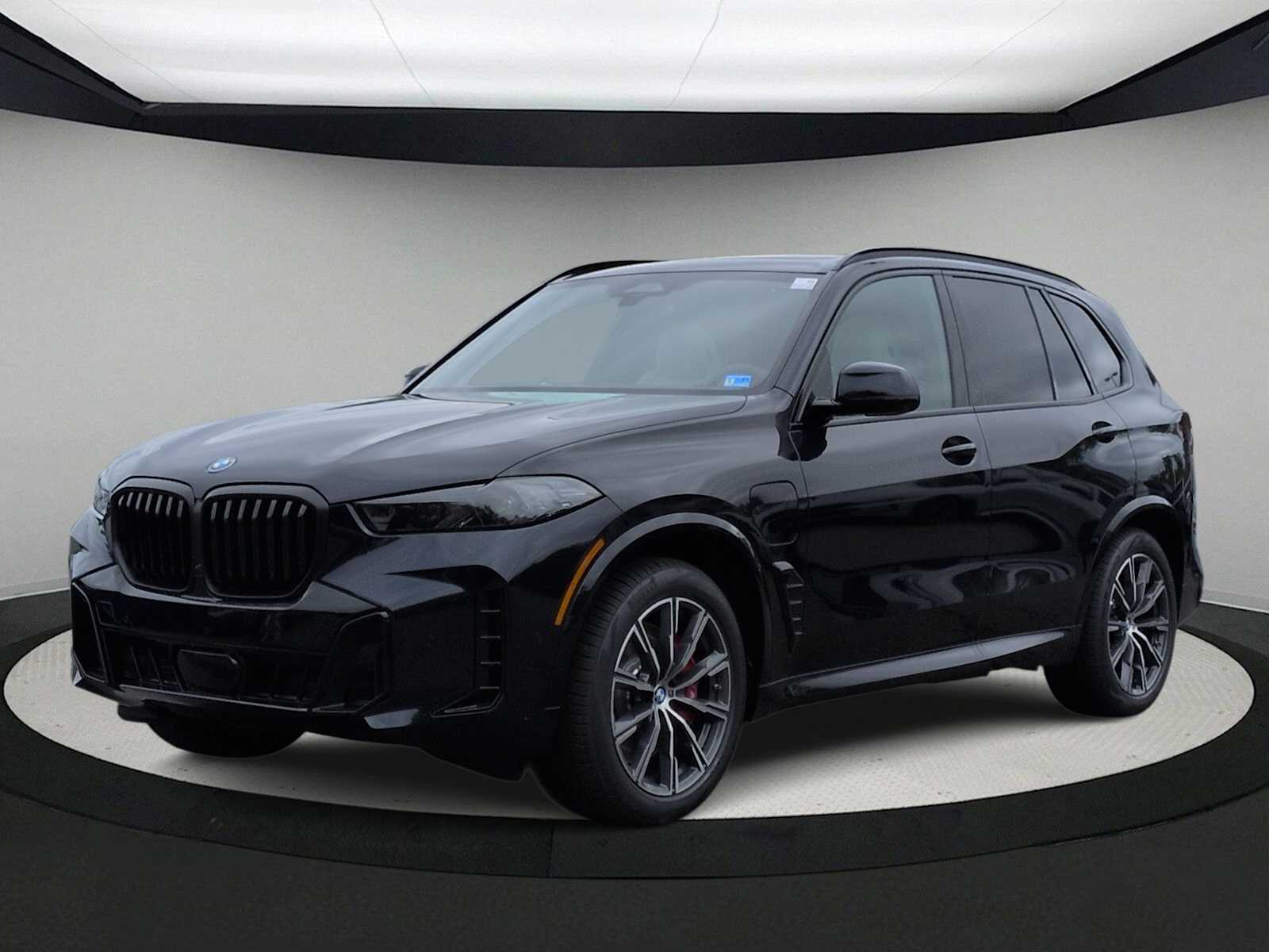 Thumbnail: 2026 BMW X5 - 4
