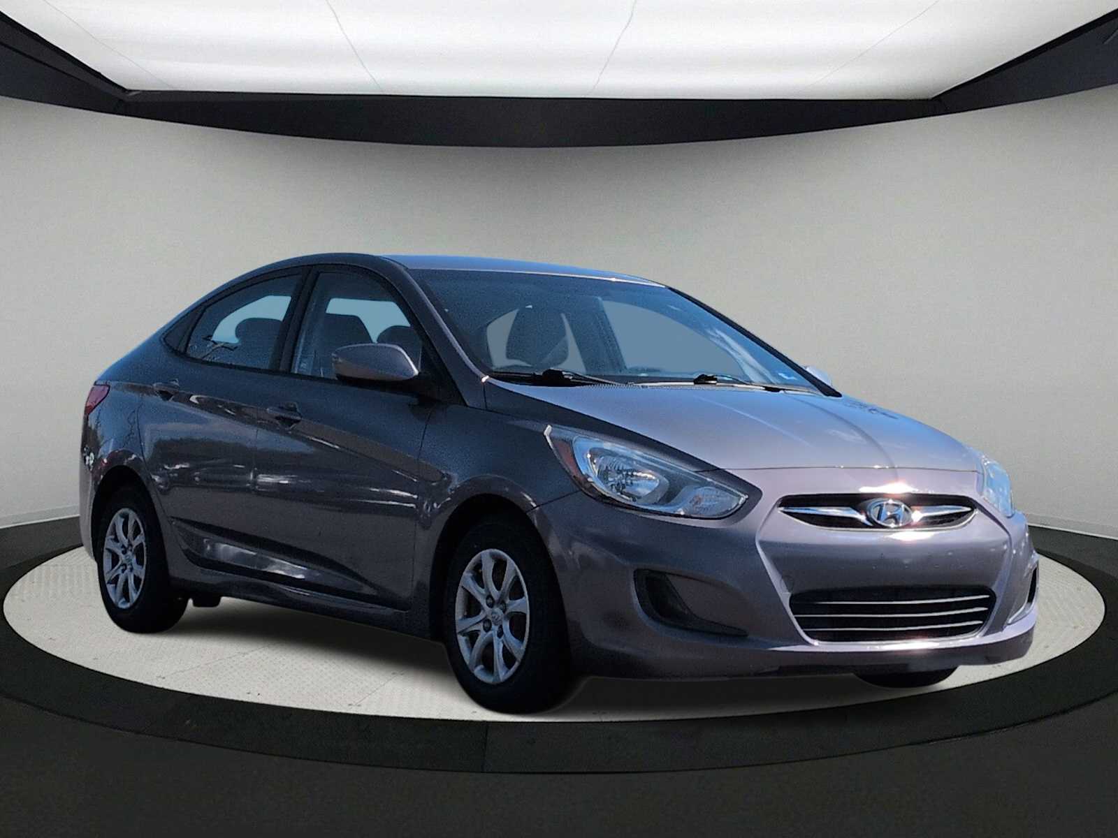 Thumbnail: 2014 Hyundai Accent - 2
