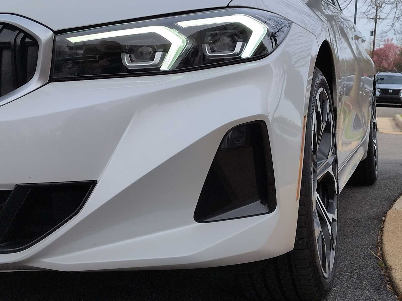 Thumbnail: 2025 BMW 3 Series - 11