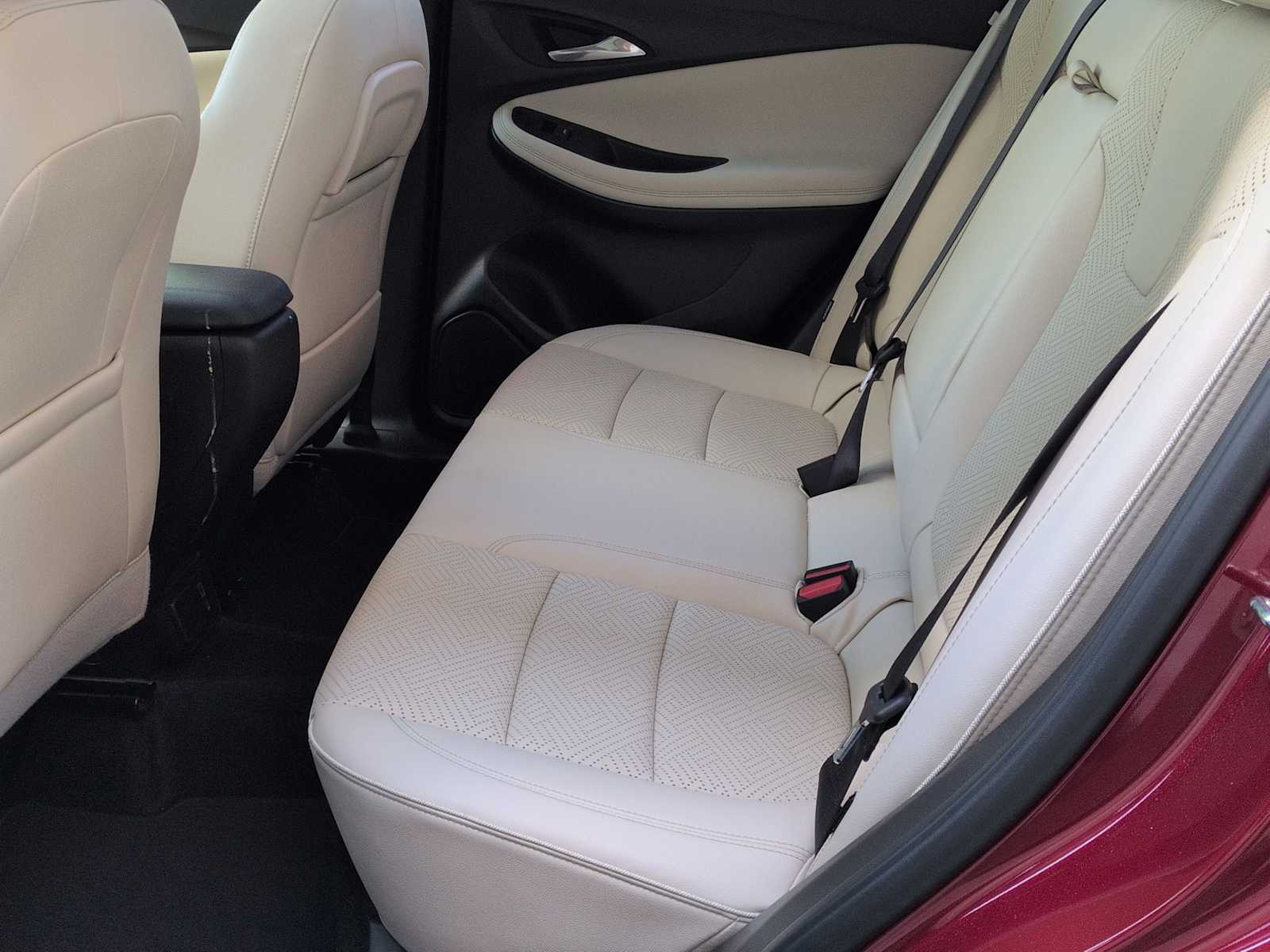 Thumbnail: 2021 Buick Encore GX - 21
