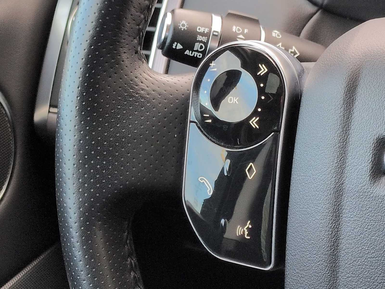 Thumbnail: 2019 Land Rover Range Rover Sport - 26