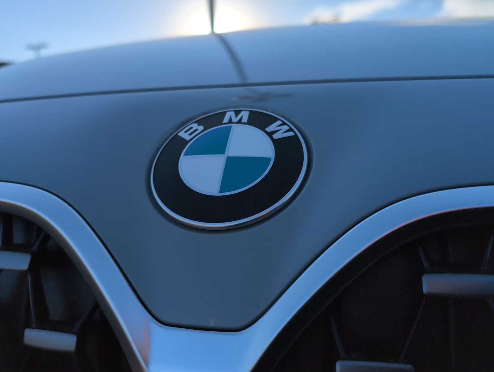 Thumbnail: 2026 BMW 4 Series - 12