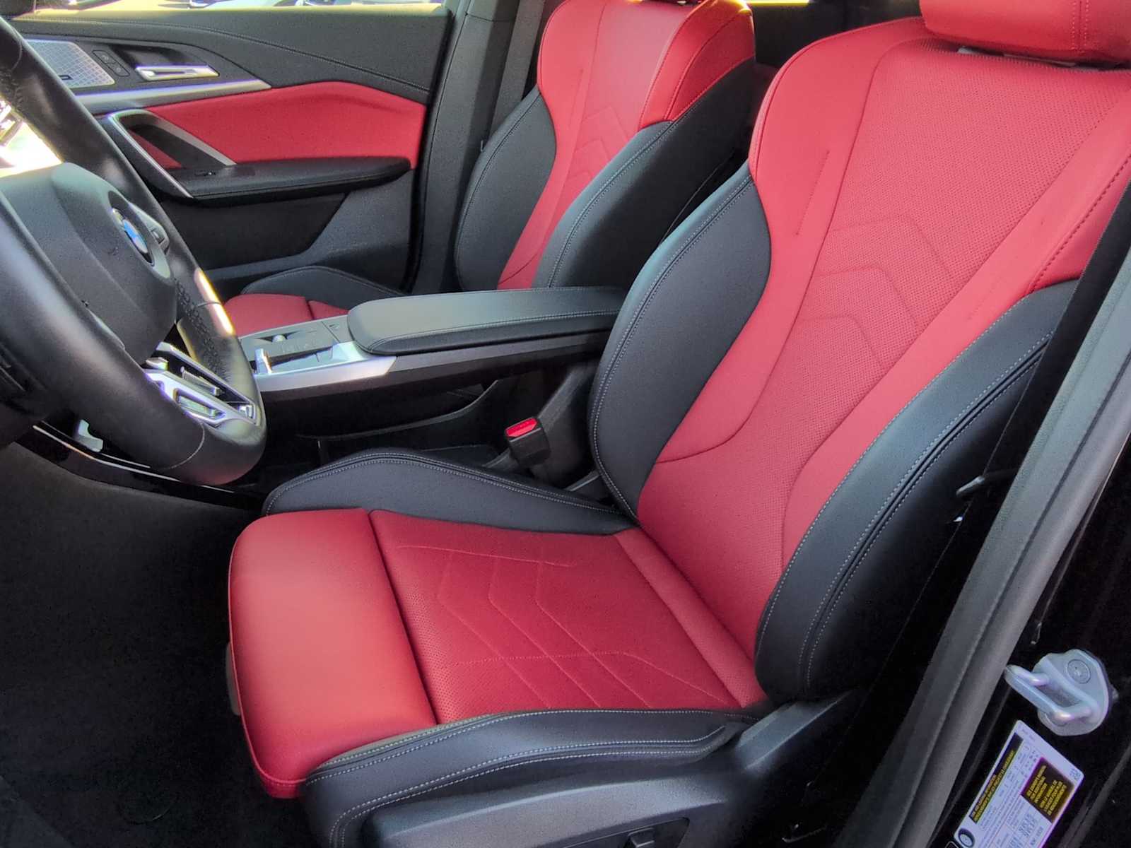 Thumbnail: 2025 BMW X1 - 15