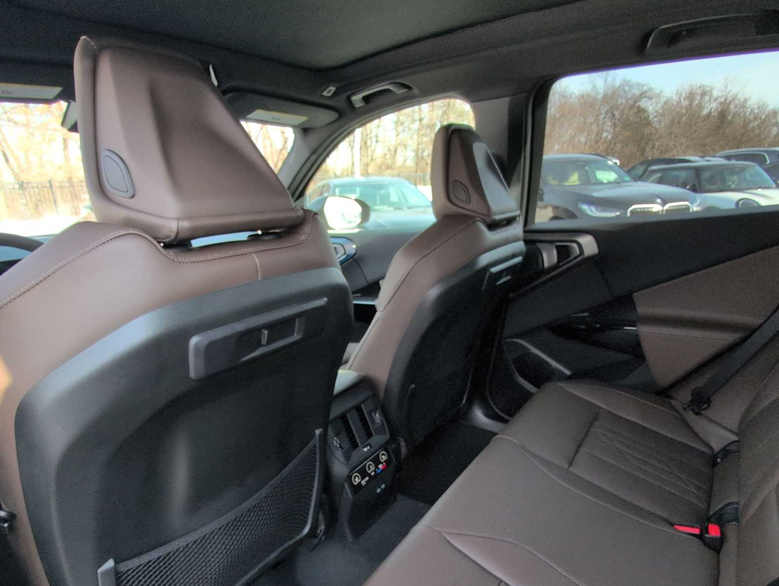 Thumbnail: 2026 BMW X3 - 18