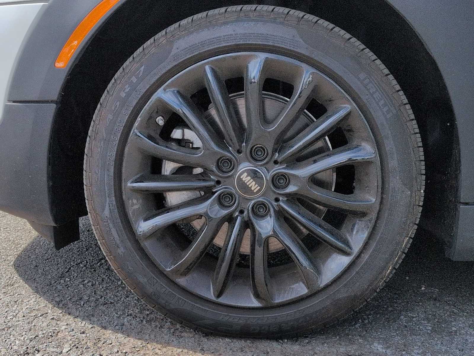 Thumbnail: 2024 MINI Cooper Clubman - 14