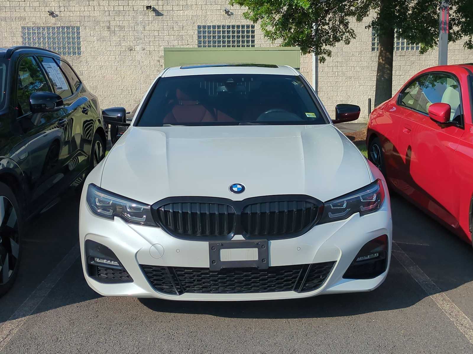 Thumbnail: 2022 BMW 3 Series - 2