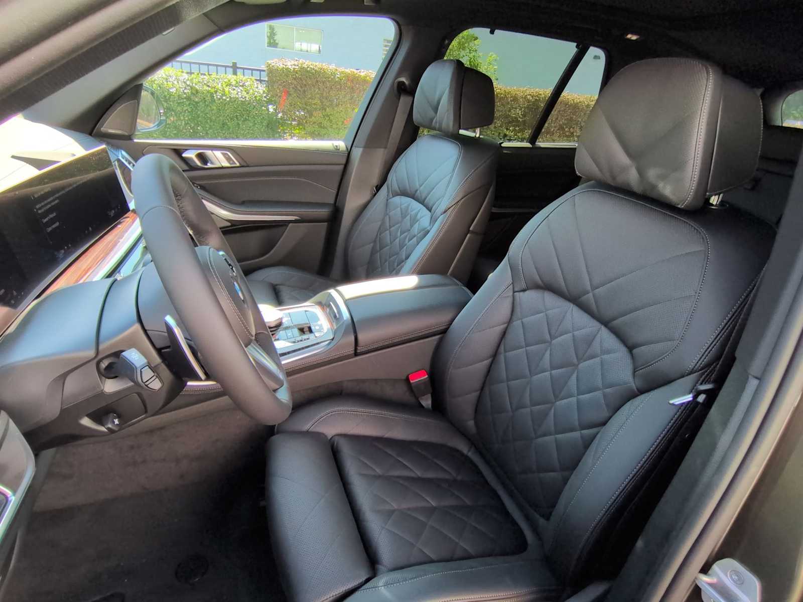 Thumbnail: 2026 BMW X5 - 17