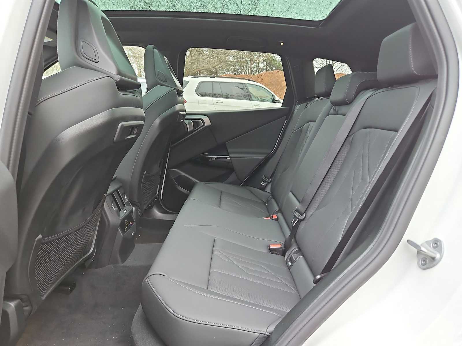 Thumbnail: 2026 BMW X3 - 21