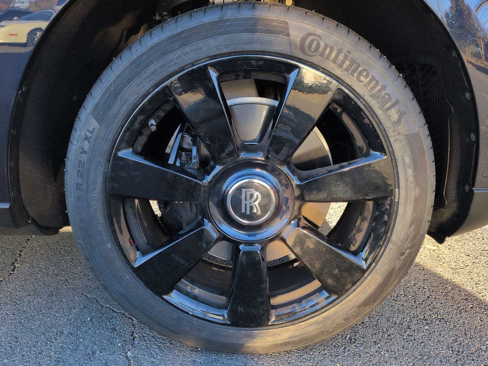 Thumbnail: 2022 Rolls-Royce Cullinan - 14