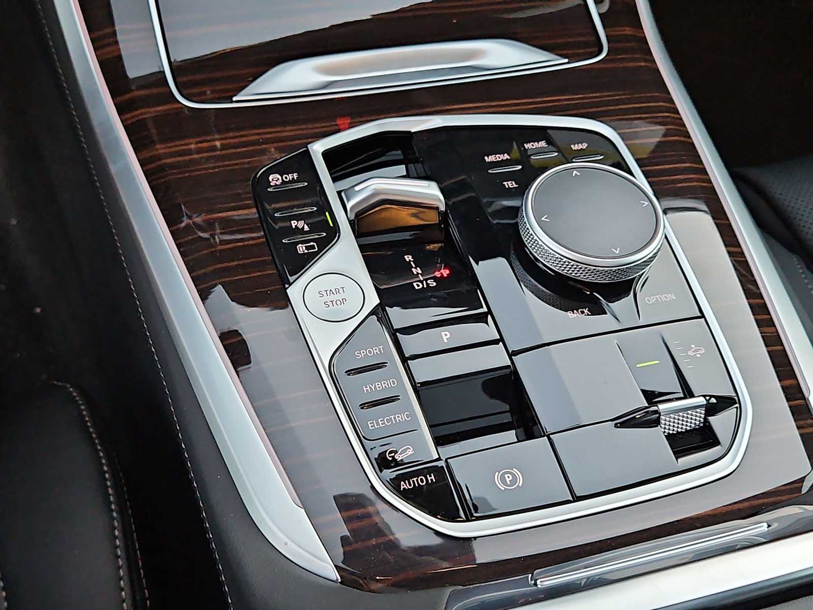 Thumbnail: 2026 BMW X5 - 35