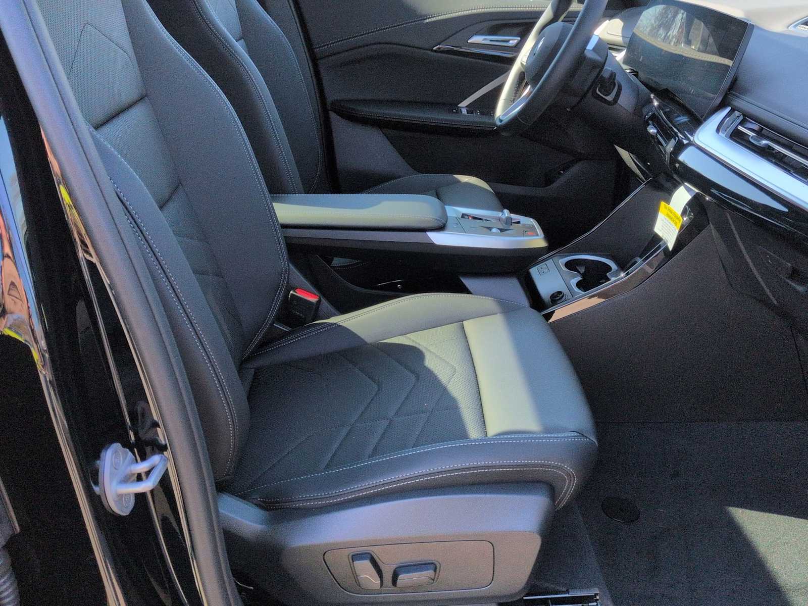 Thumbnail: 2026 BMW X1 - 24