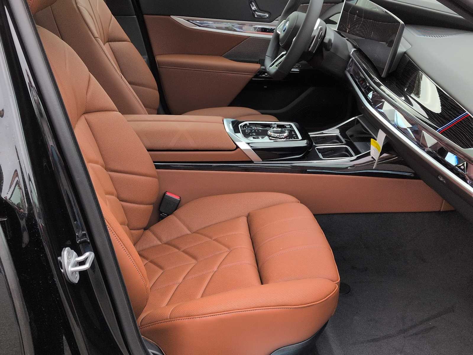 Thumbnail: 2026 BMW 7 Series - 23