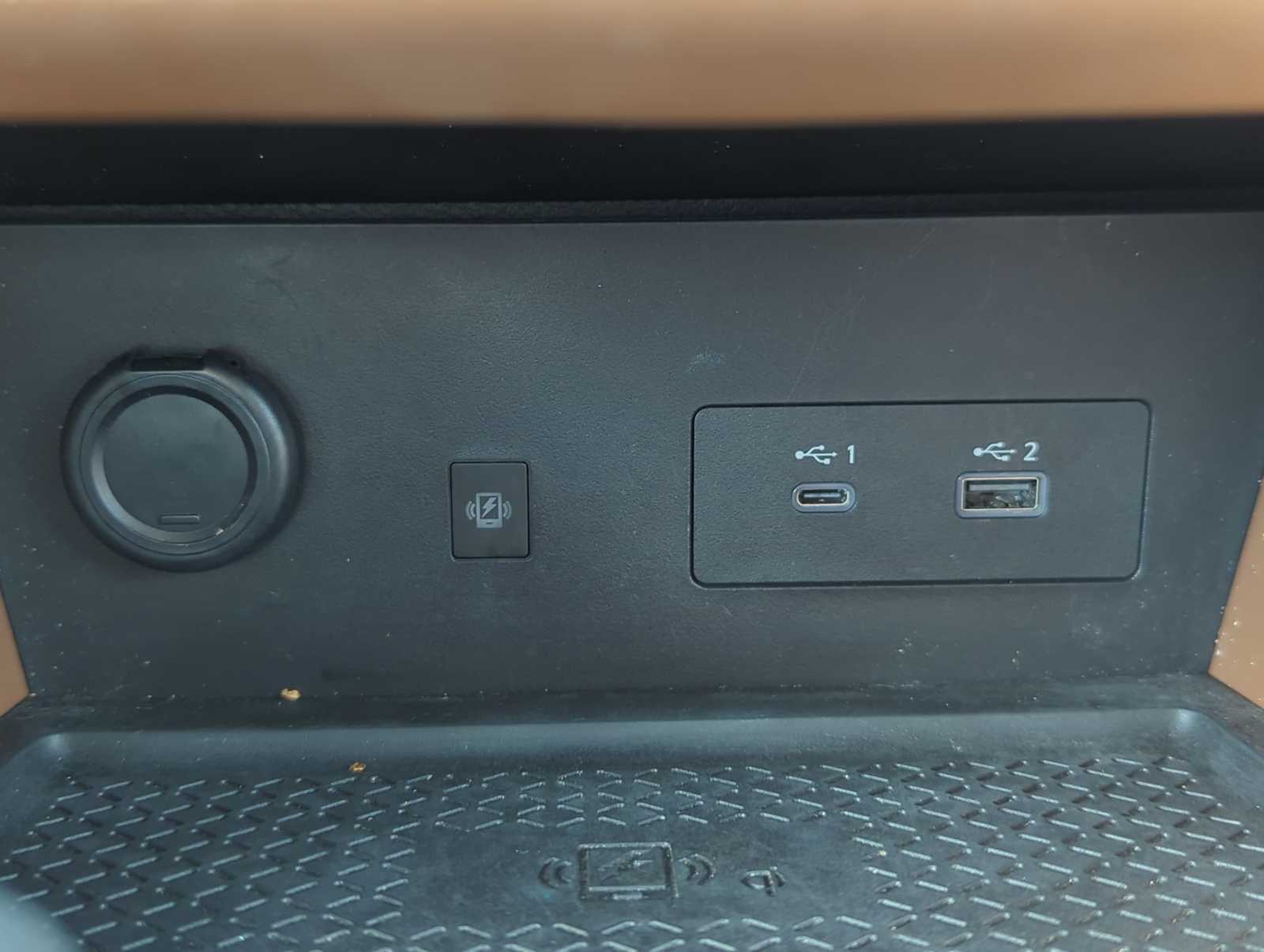 Thumbnail: 2023 Nissan Pathfinder - 33