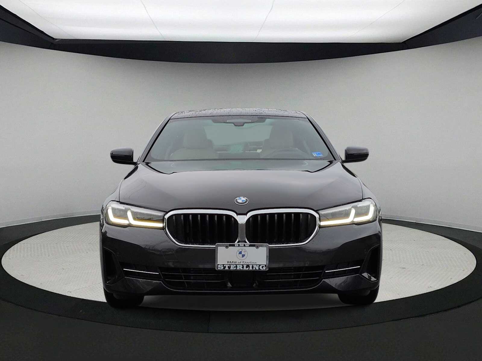 Thumbnail: 2023 BMW 5 Series - 3