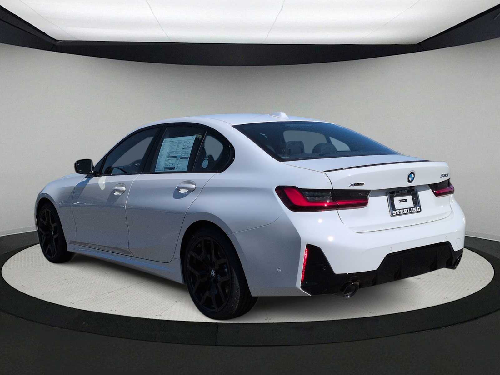 Thumbnail: 2026 BMW 3 Series - 6