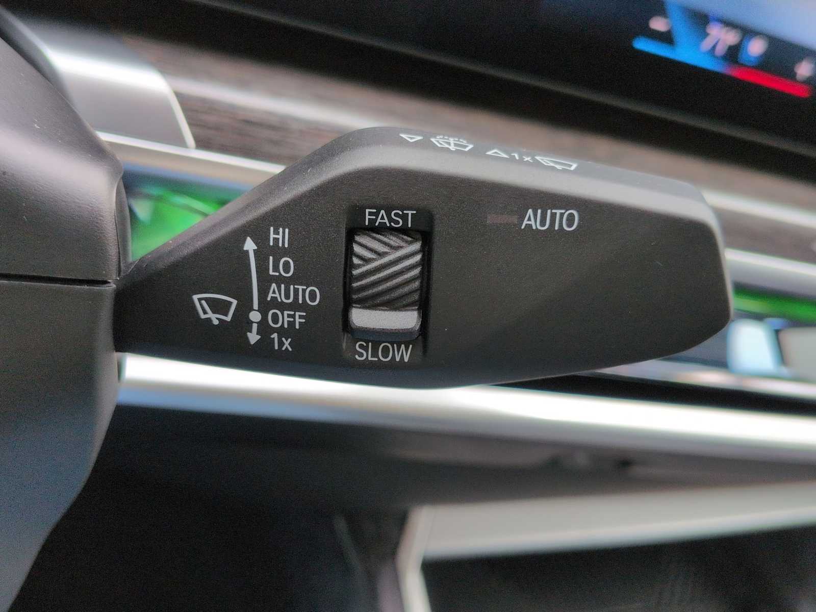 Thumbnail: 2025 BMW i7 - 28