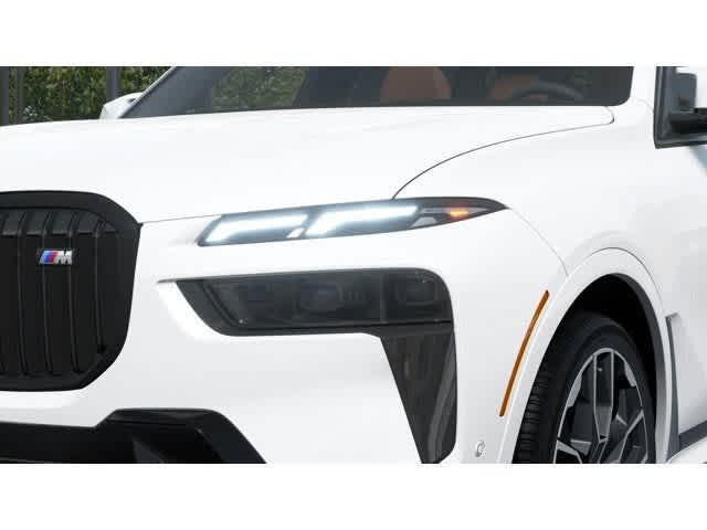 Thumbnail: 2026 BMW X7 - 6