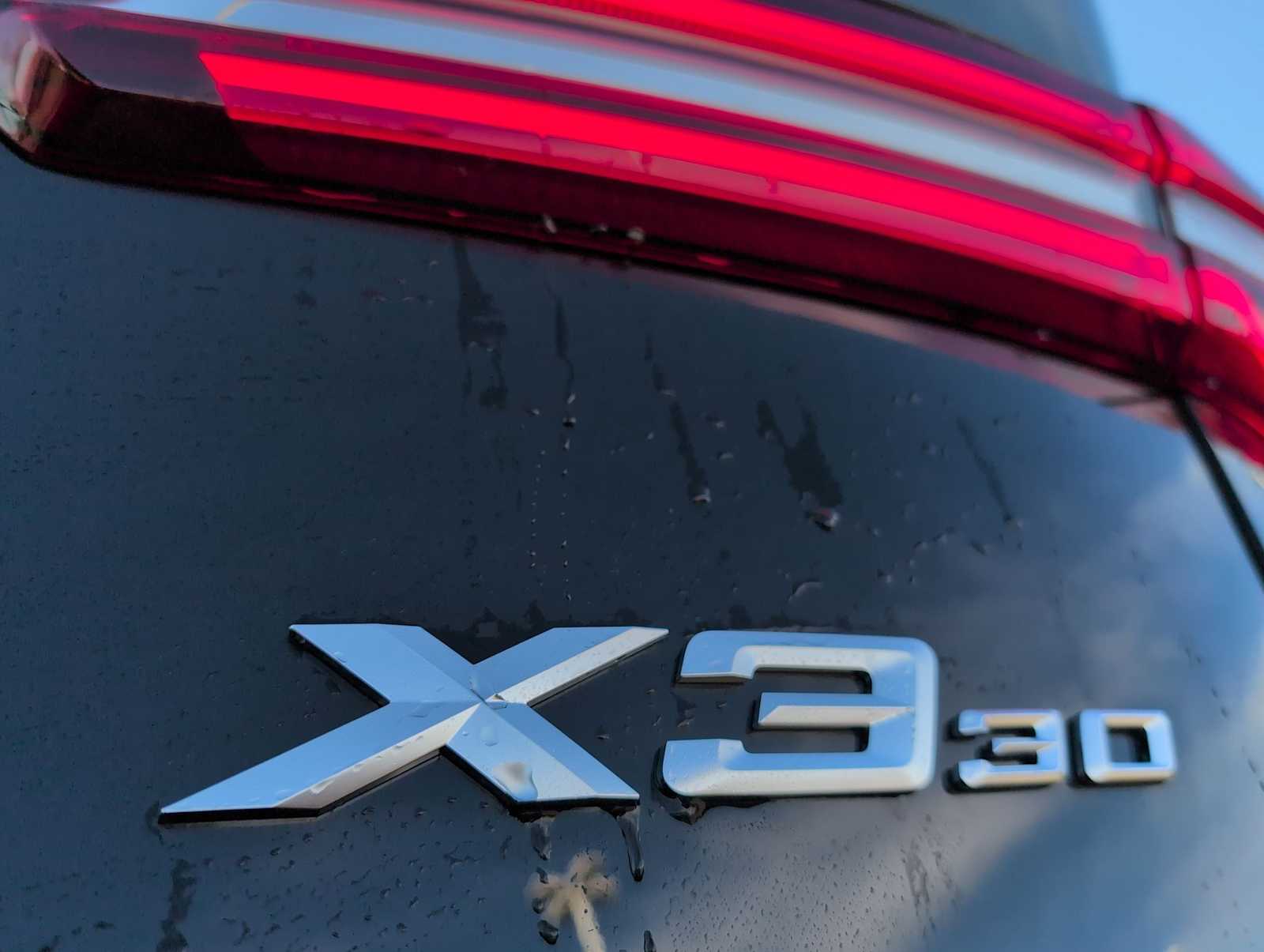 Thumbnail: 2026 BMW X3 - 13