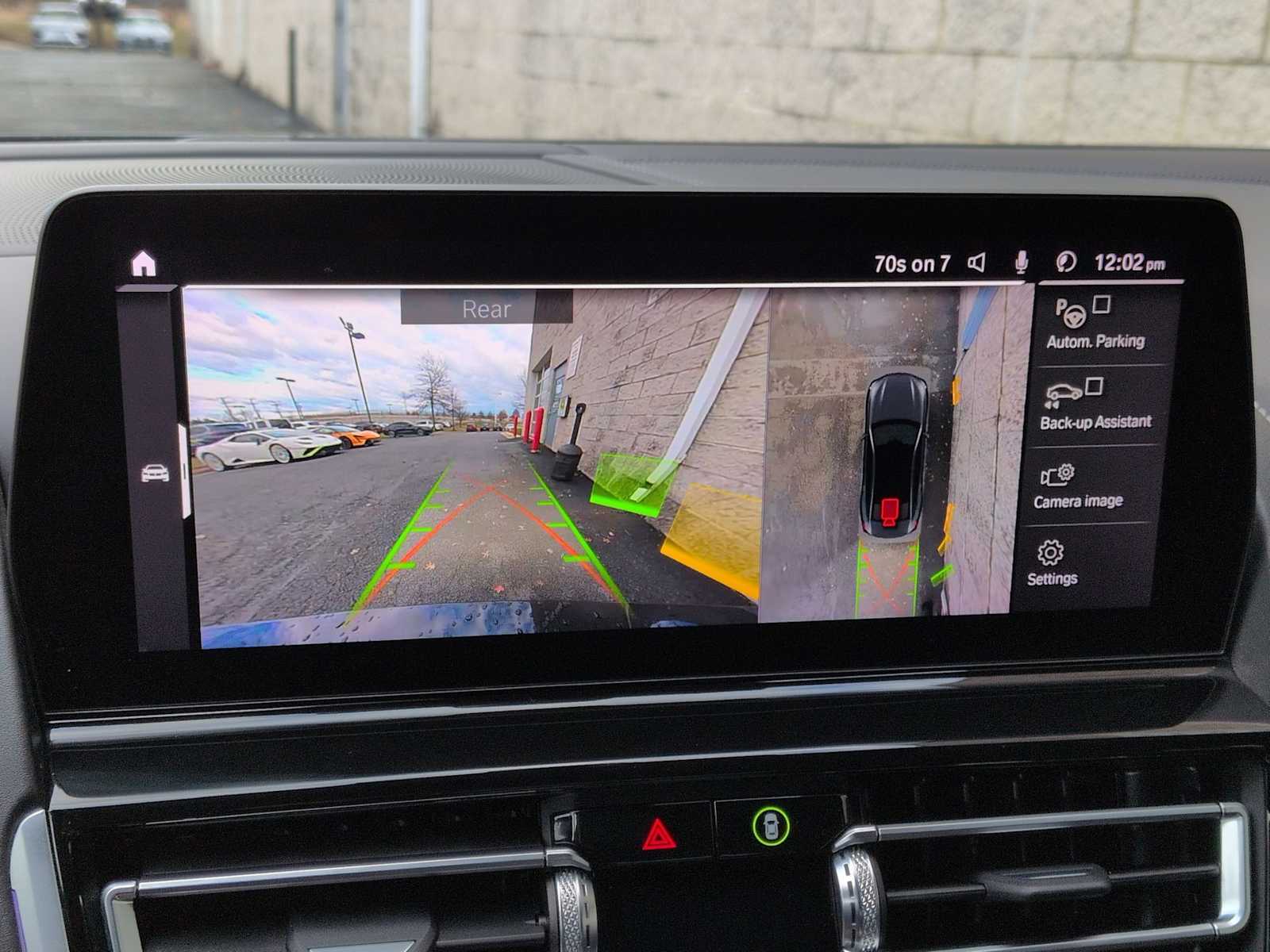 Thumbnail: 2023 BMW M8 - 30