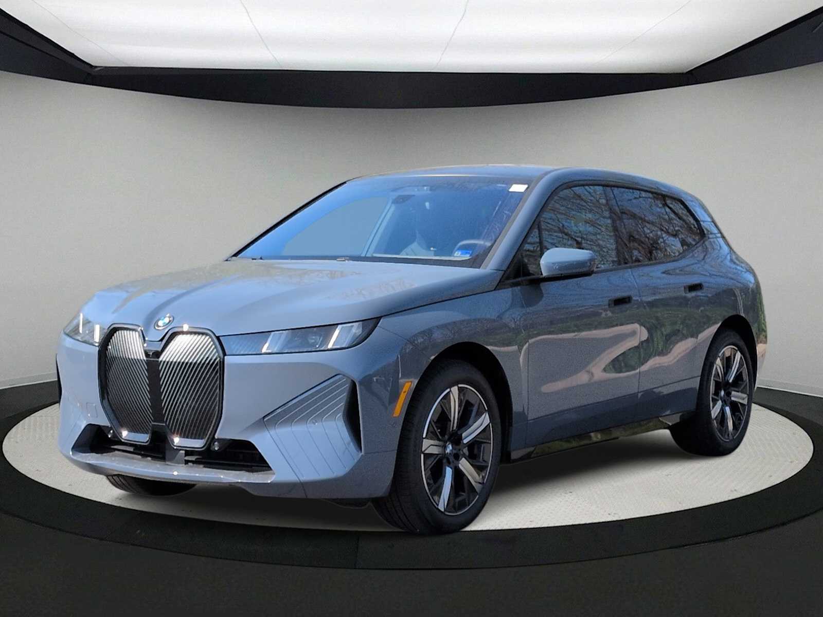 Thumbnail: 2026 BMW iX - 4