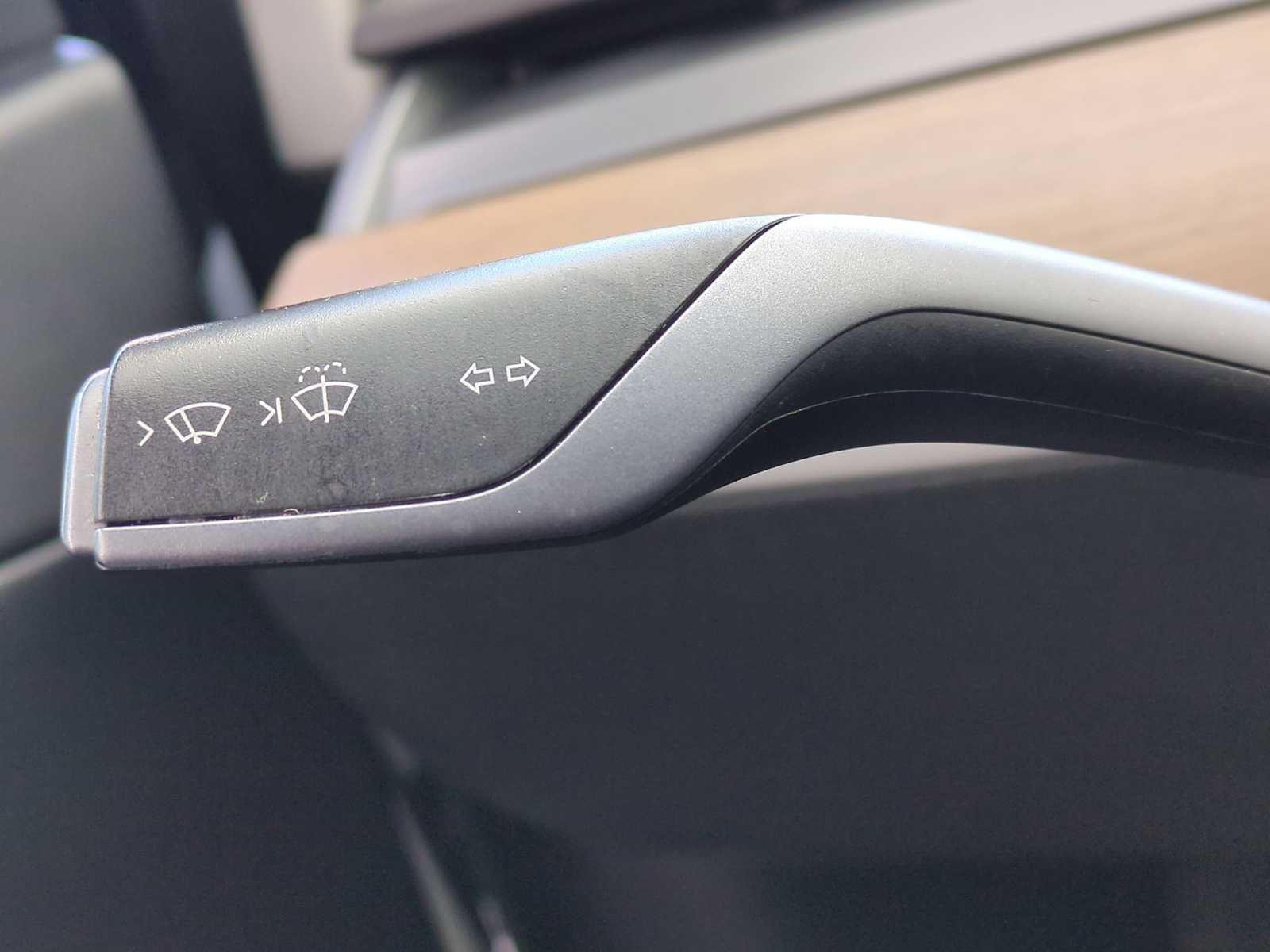 Thumbnail: 2021 Tesla Model 3 - 25