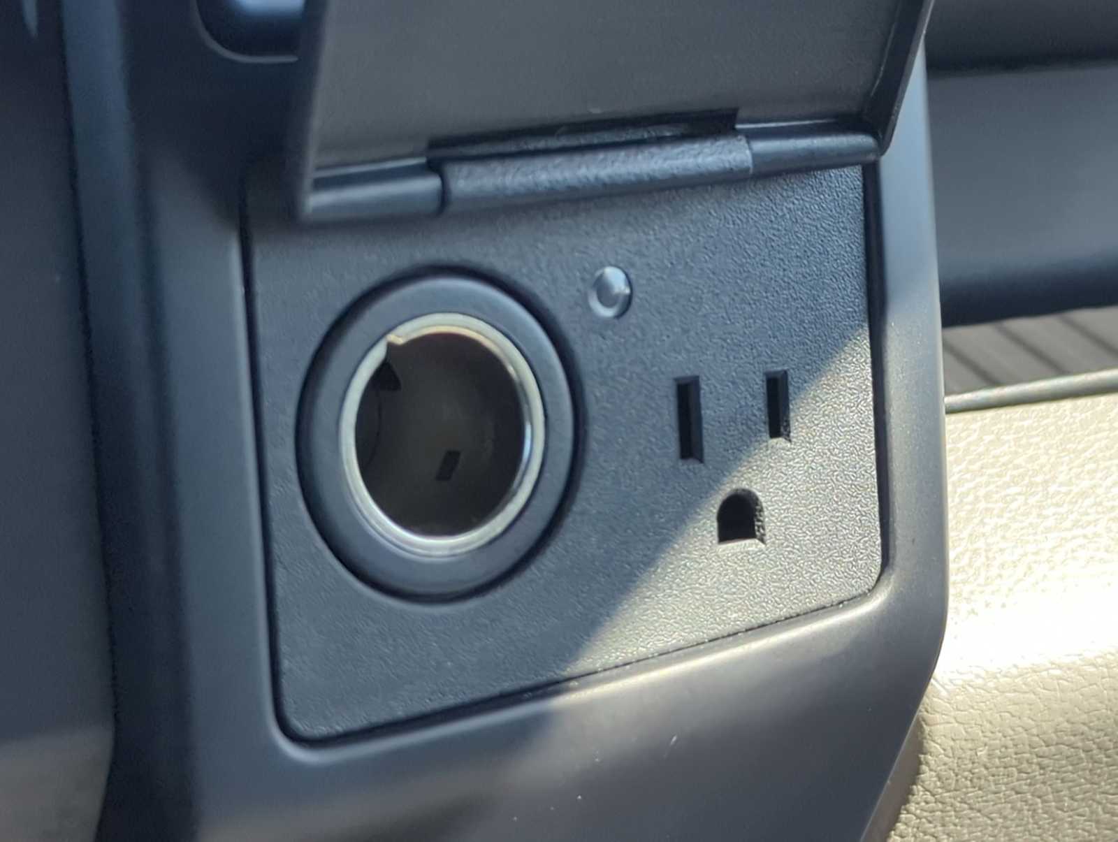 Thumbnail: 2015 Ford F-150 - 30