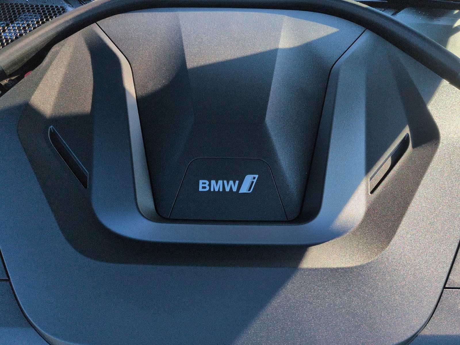 Thumbnail: 2026 BMW i4 - 16