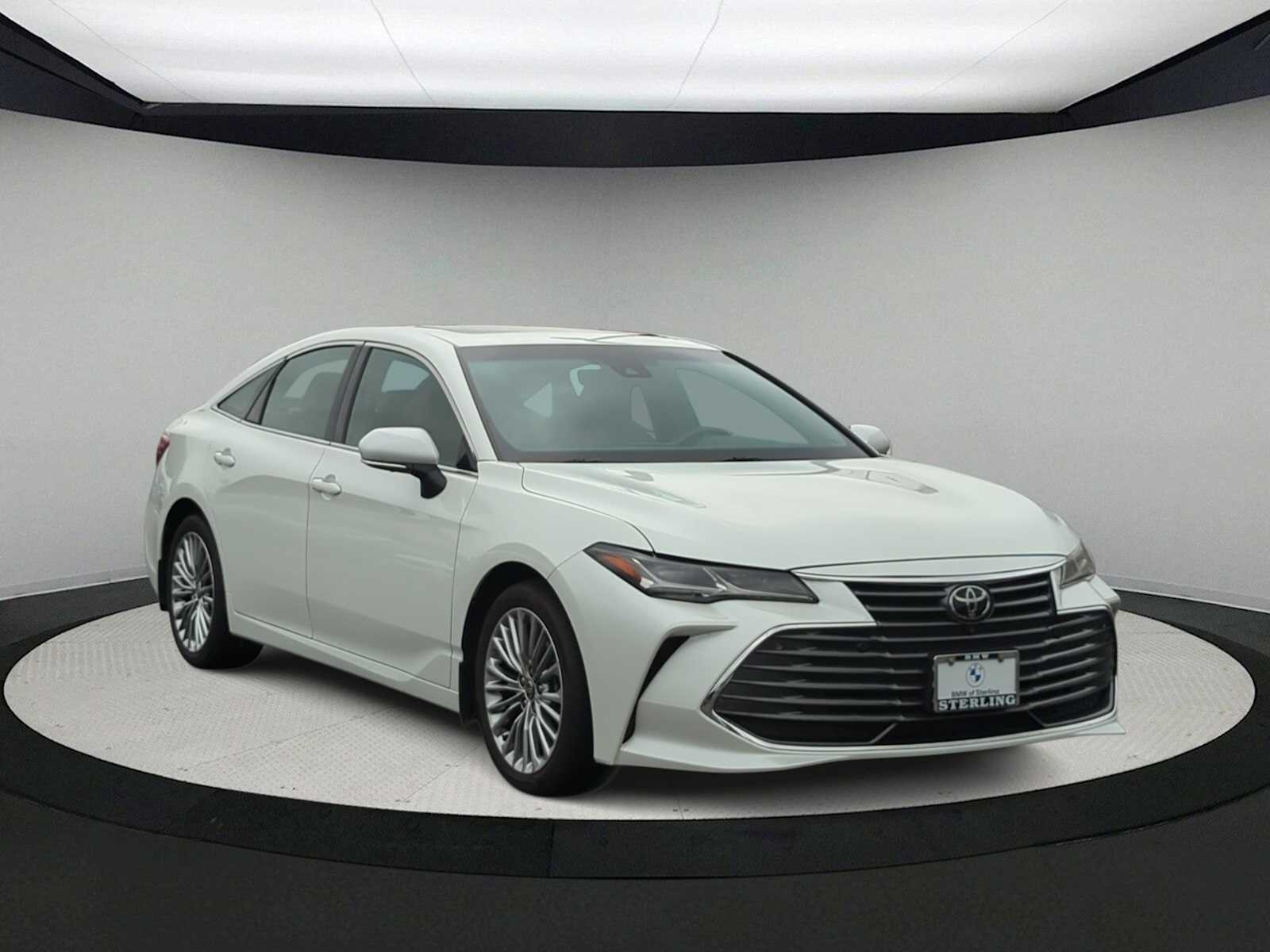Thumbnail: 2022 Toyota Avalon - 2