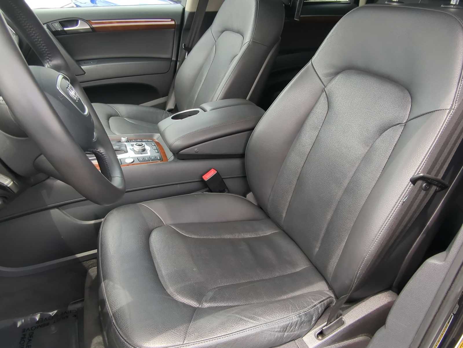 Thumbnail: 2013 Audi Q7 - 16