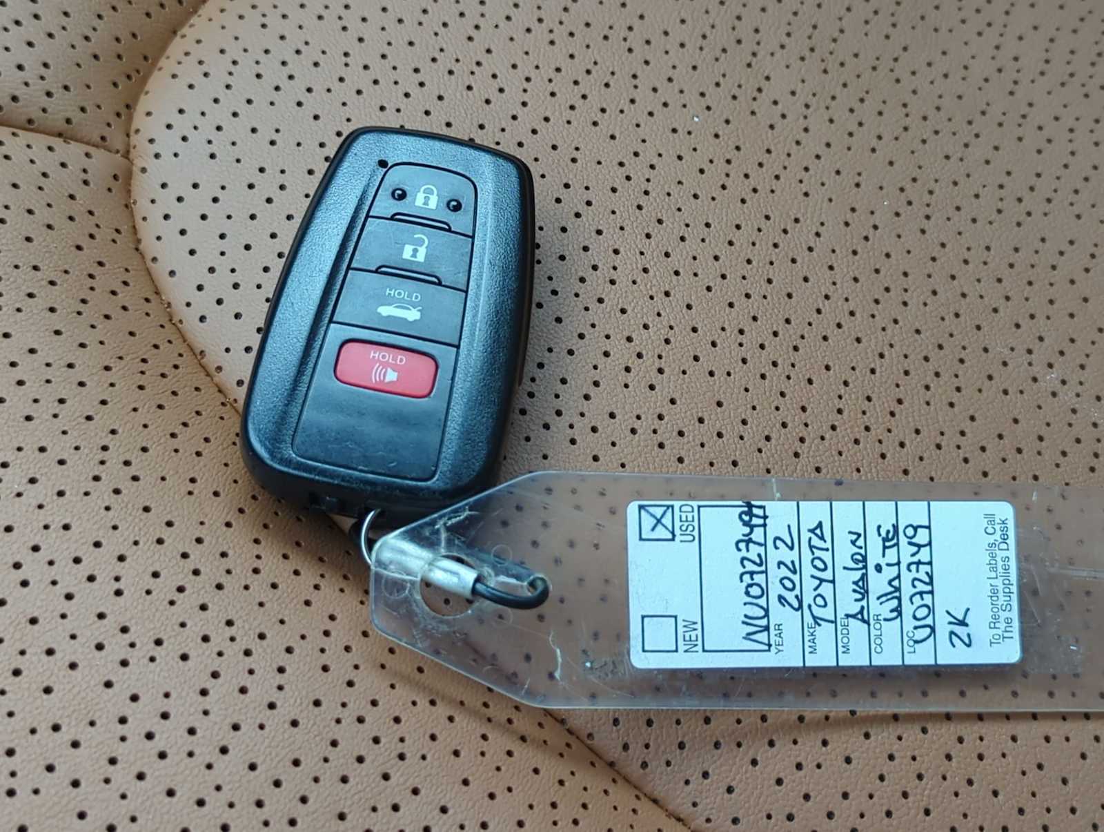 Thumbnail: 2022 Toyota Avalon - 36