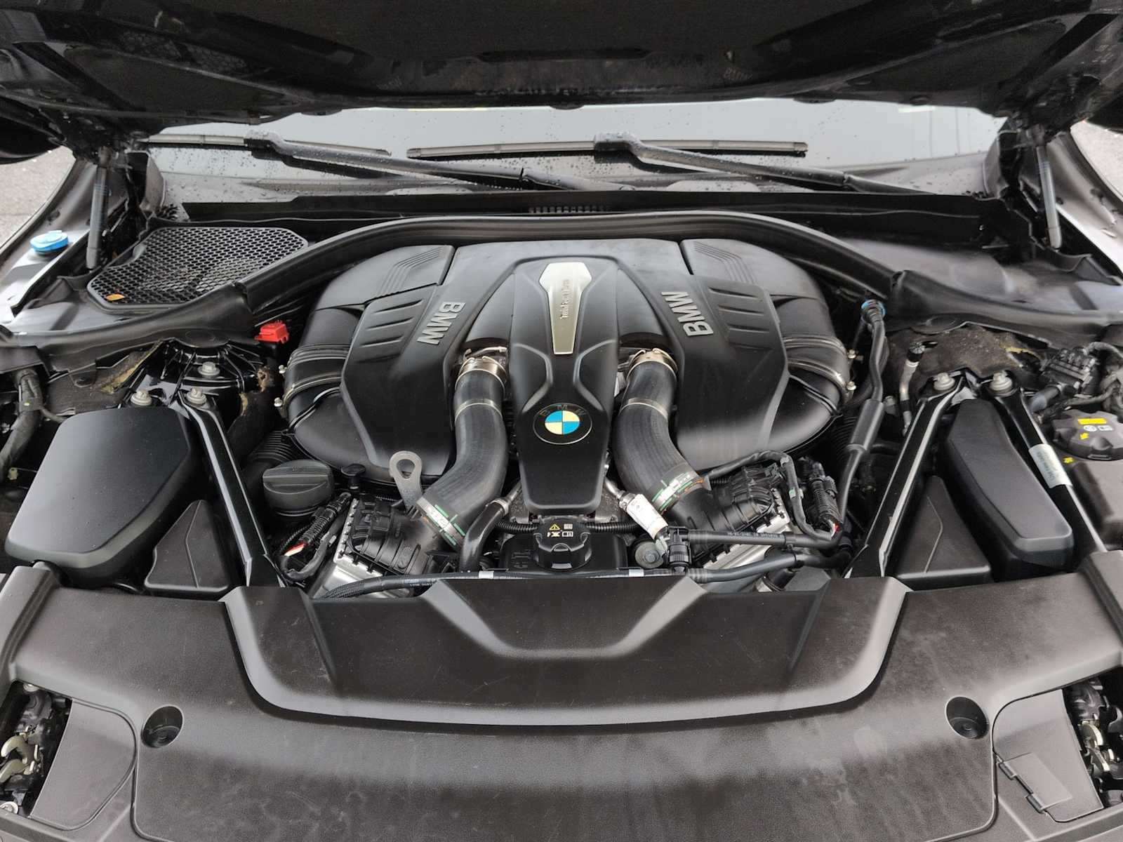 Thumbnail: 2016 BMW 7 Series - 15