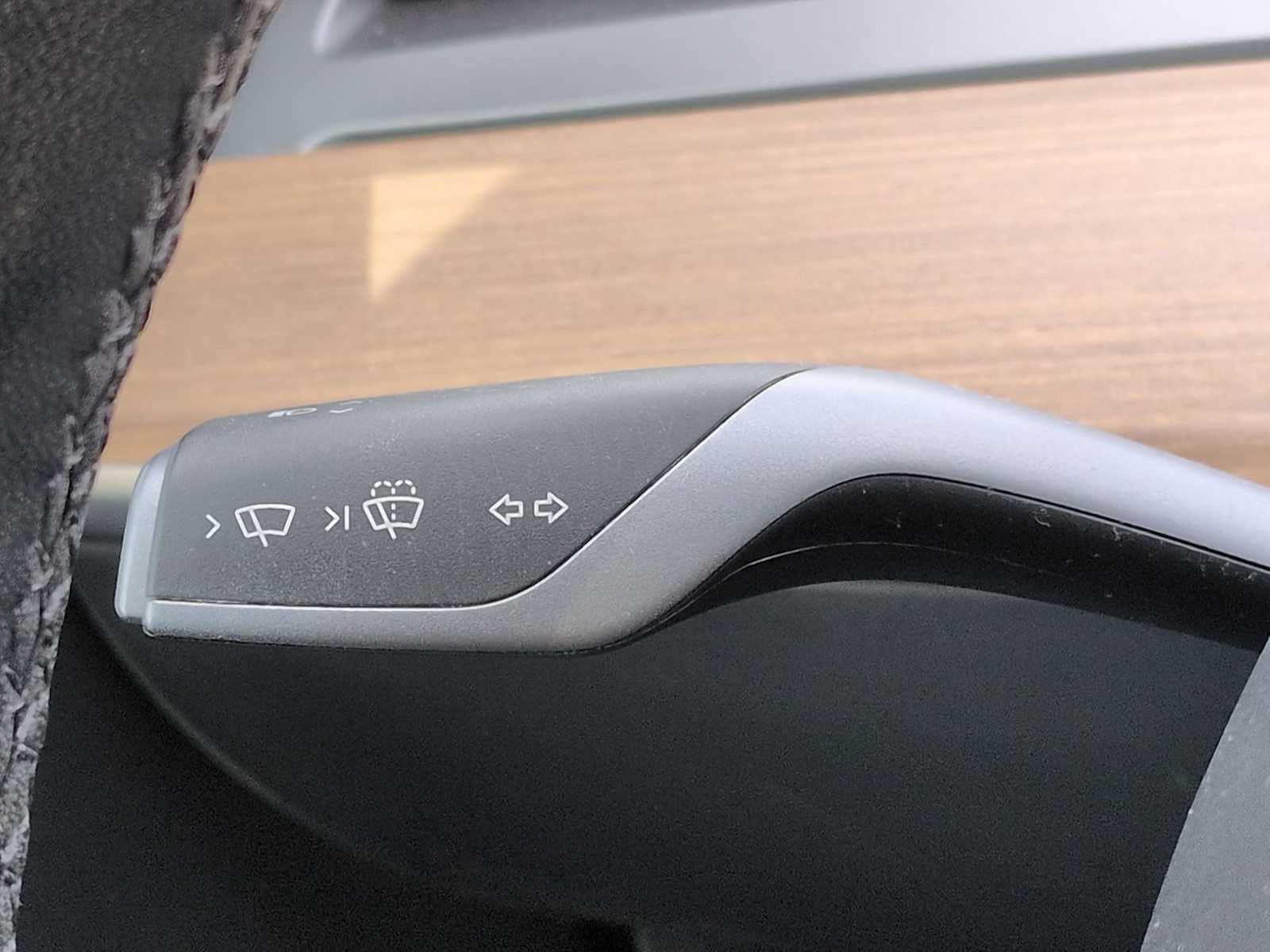 Thumbnail: 2023 Tesla Model 3 - 28