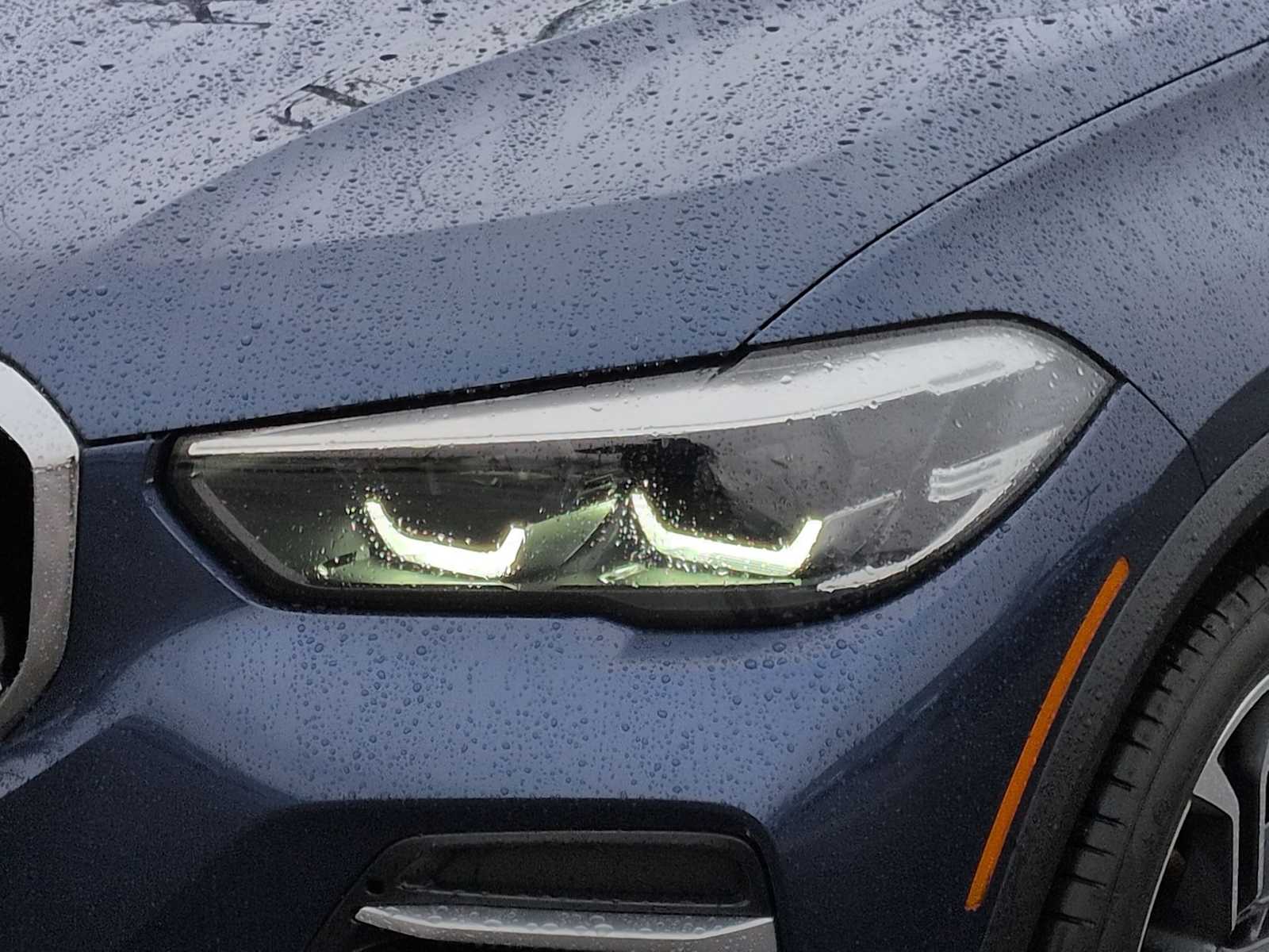 Thumbnail: 2022 BMW X5 - 11