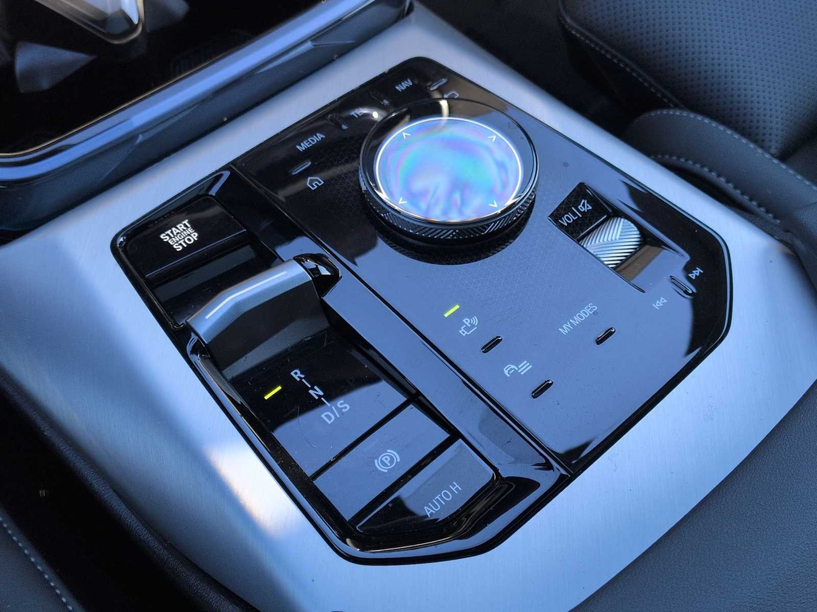 Thumbnail: 2025 BMW X3 - 33