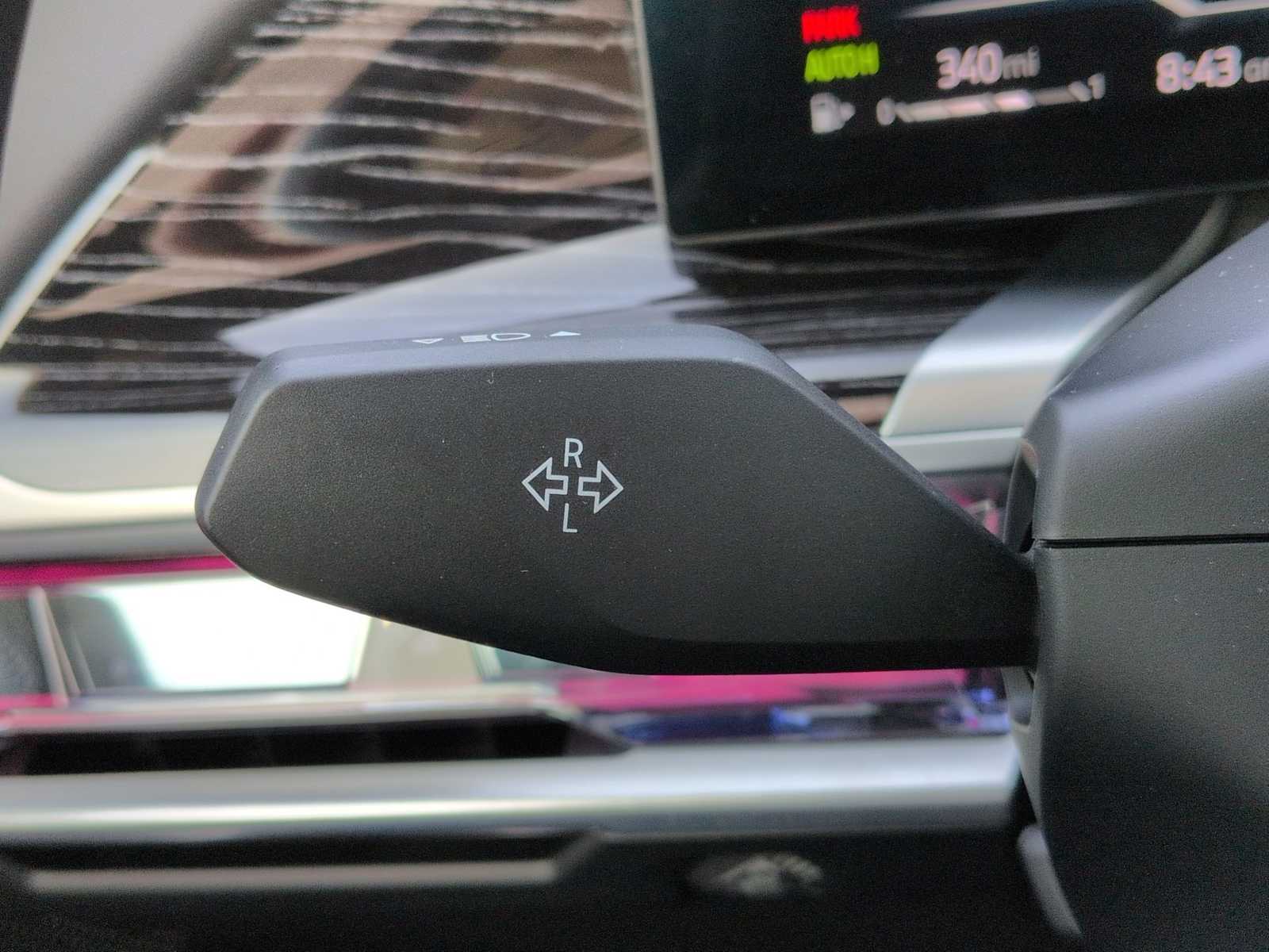 Thumbnail: 2023 BMW 7 Series - 29