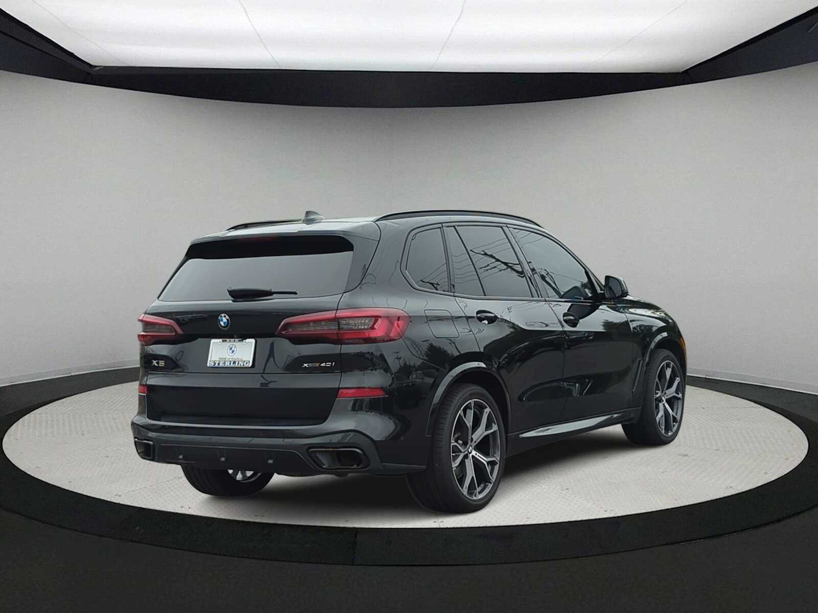 Thumbnail: 2022 BMW X5 - 8
