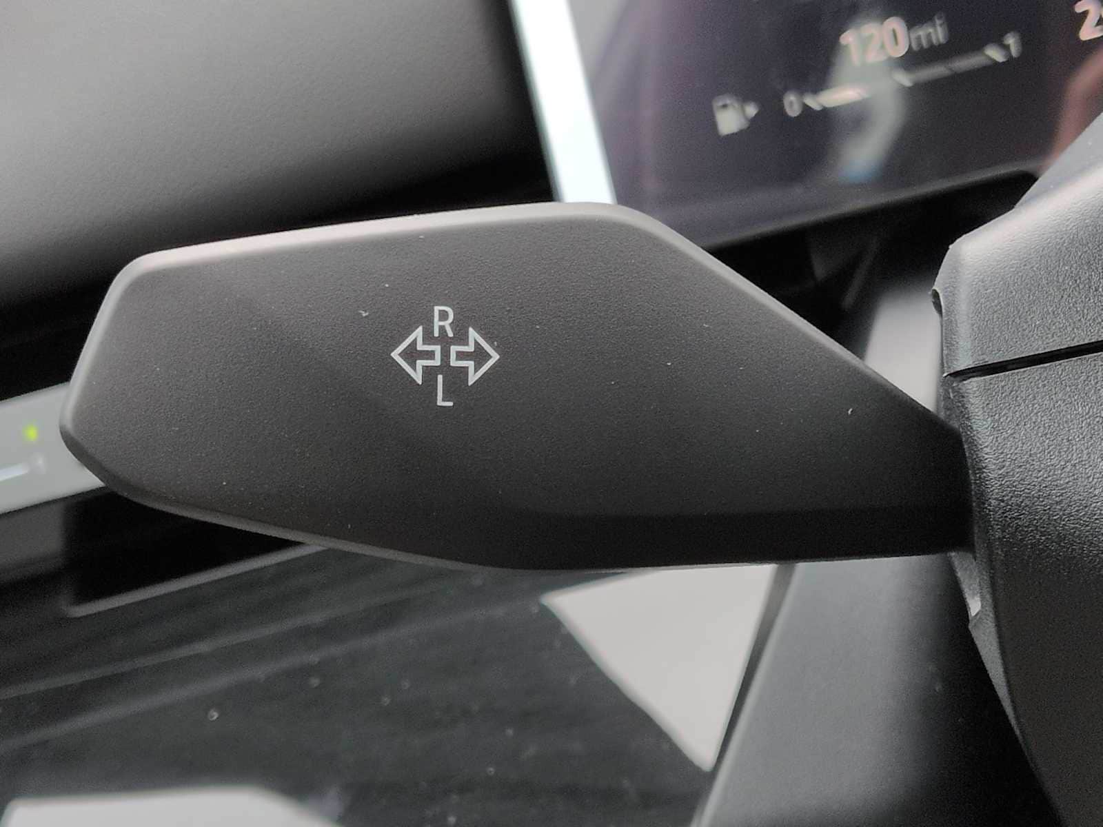 Thumbnail: 2026 BMW 5 Series - 29