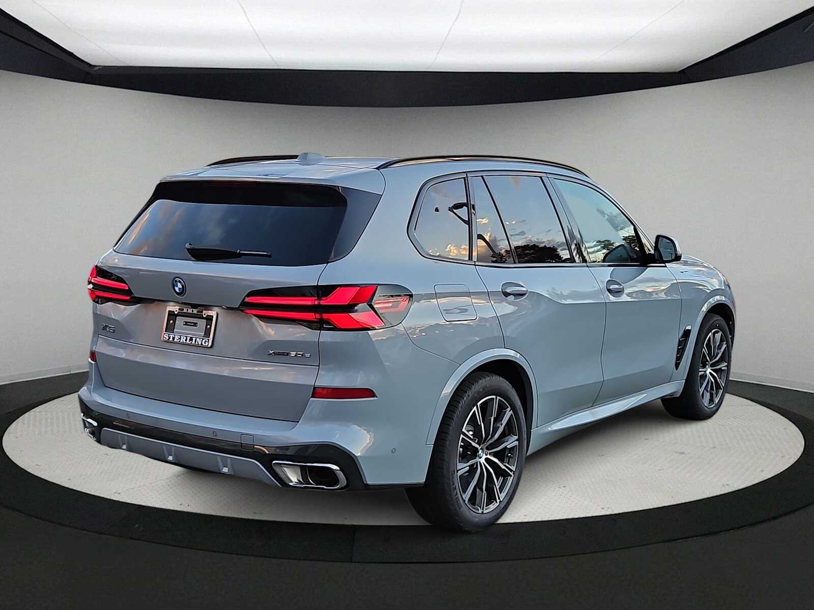 Thumbnail: 2026 BMW X5 - 8